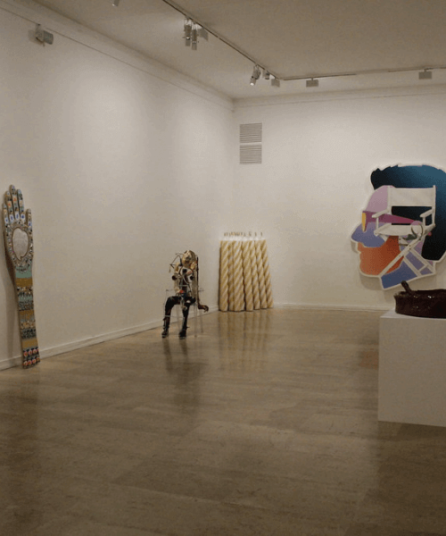 La signature d'une oeuvre d'art, une preuve d'authenticité validée par un expert